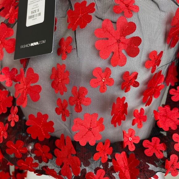 Did the shoulder (or on) see through crop - Picture 5 of 5